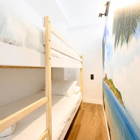 Apartment Sunny Scape